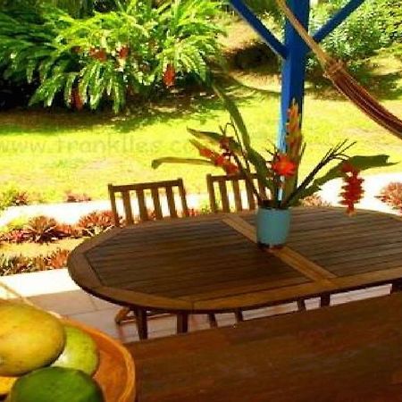 Residence Les Palmiers La Trinite Ngoại thất bức ảnh