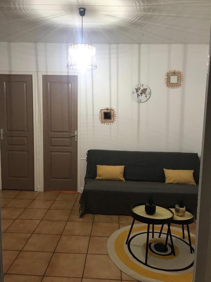 Residence Les Palmiers La Trinite Ngoại thất bức ảnh