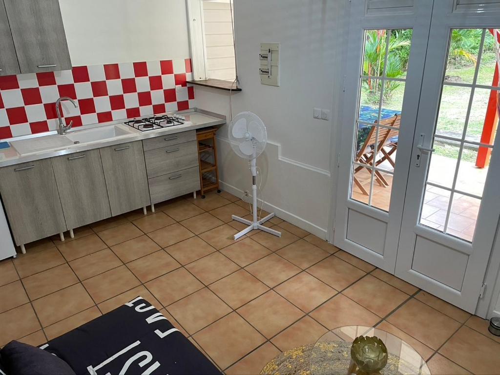 Residence Les Palmiers La Trinite Ngoại thất bức ảnh